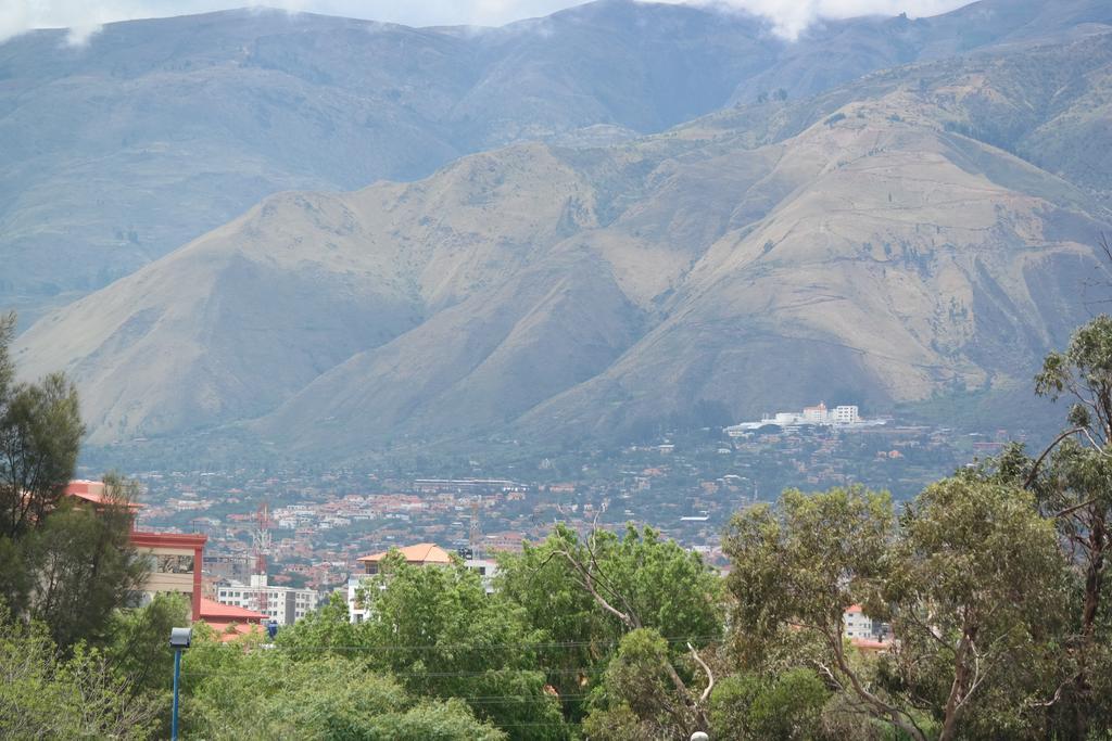 Hotel La Corona Cochabamba Exterior photo